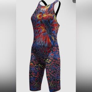 TYR Women’s Avictor 2.0 Closed Back Swimsuit